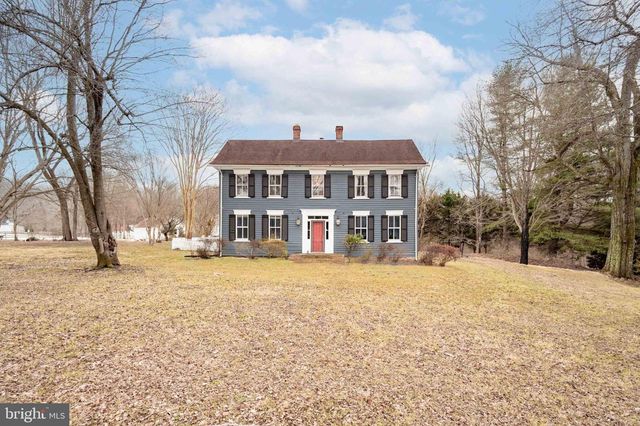 8100 CROOM RD, Upper Marlboro, MD 20772