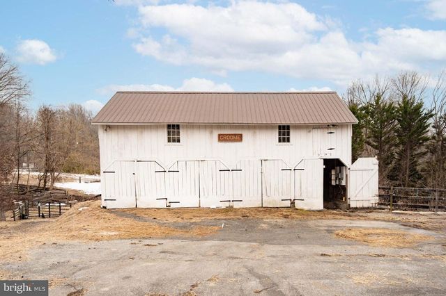 8100 CROOM RD, Upper Marlboro, MD 20772