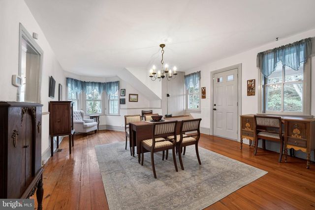 8100 CROOM RD, Upper Marlboro, MD 20772