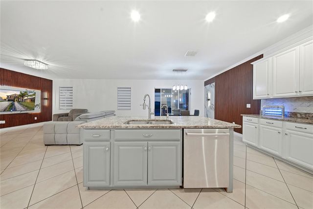 11742 WINTERSET COVE DRIVE, Riverview, FL 33579