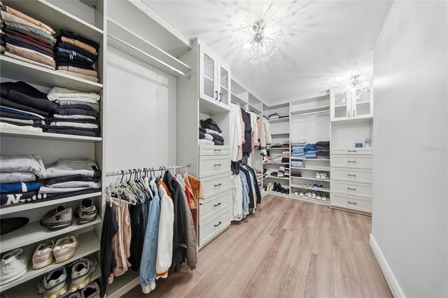 11742 WINTERSET COVE DRIVE, Riverview, FL 33579