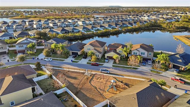 11742 WINTERSET COVE DRIVE, Riverview, FL 33579