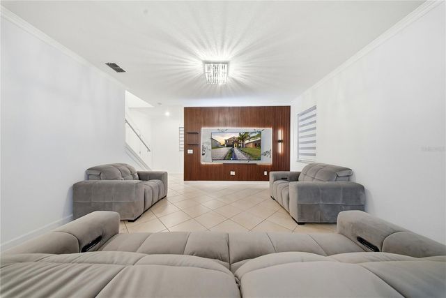 11742 WINTERSET COVE DRIVE, Riverview, FL 33579