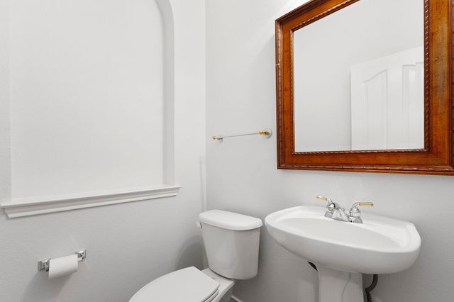 24202 Middle FRK, San Antonio, TX 78258