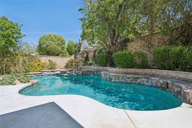 27468 Clarkson Court, Valencia, CA 91354