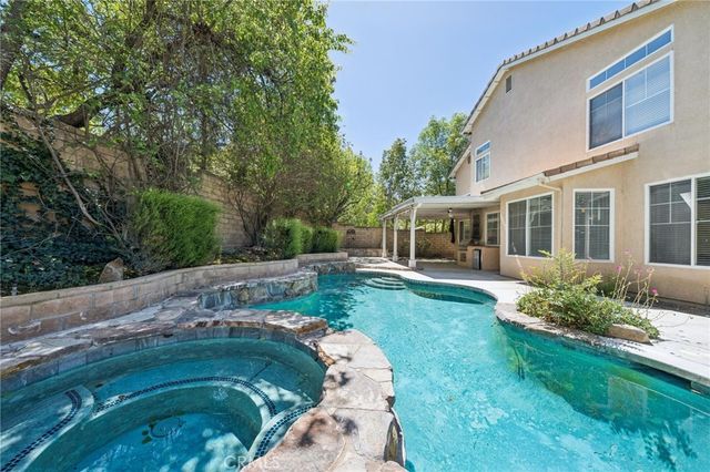 27468 Clarkson Court, Valencia, CA 91354