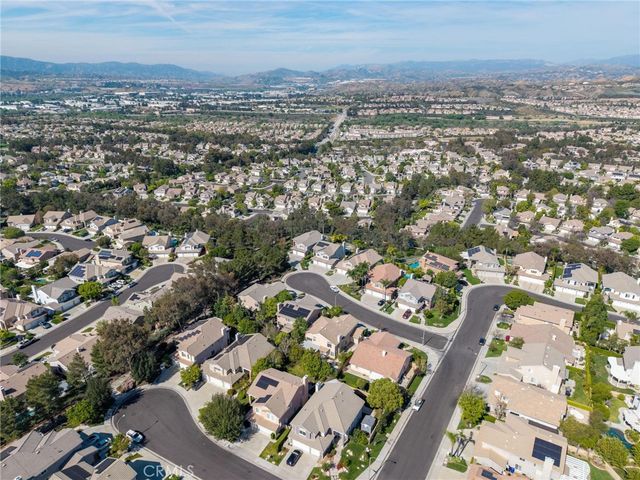 27468 Clarkson Court, Valencia, CA 91354