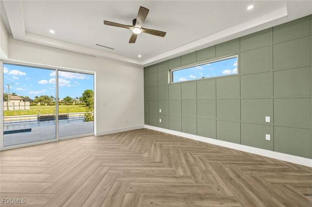 816 NW 39th AVE, Cape Coral, FL 33993