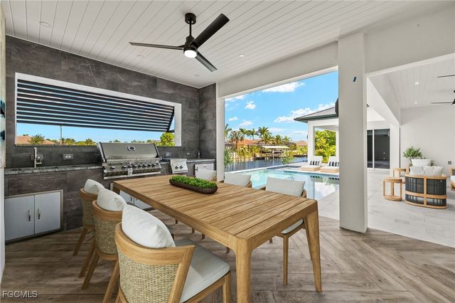 816 NW 39th AVE, Cape Coral, FL 33993