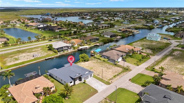 816 NW 39th AVE, Cape Coral, FL 33993