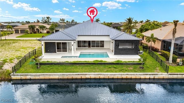 816 NW 39th AVE, Cape Coral, FL 33993