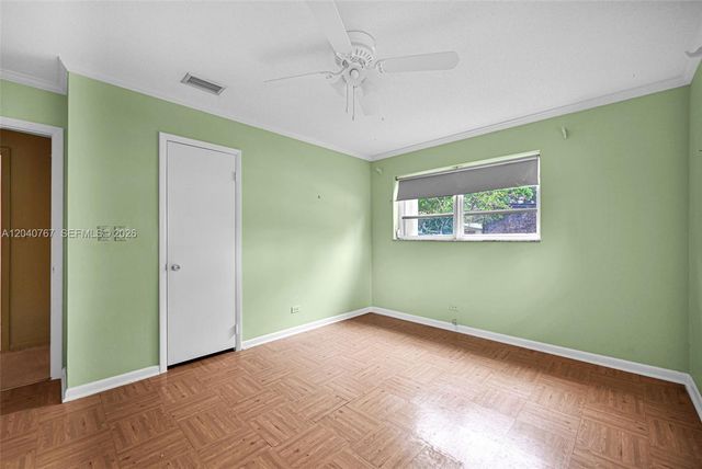 600 Petunia Dr, Plantation, FL 33317