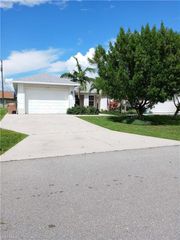 219 SE Van Loon TER, Cape Coral, FL 33990