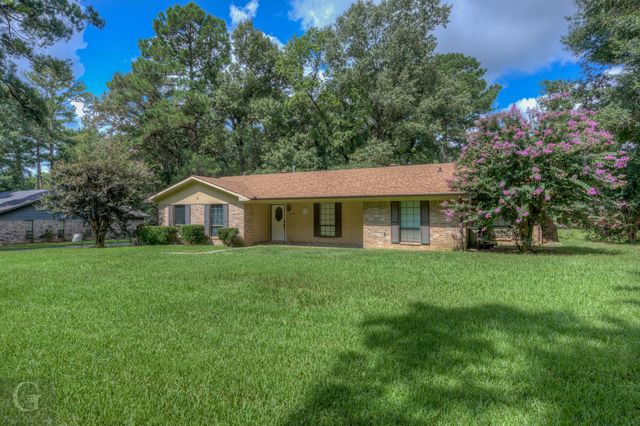 7410 Flatwood Drive, Greenwood, LA 71033