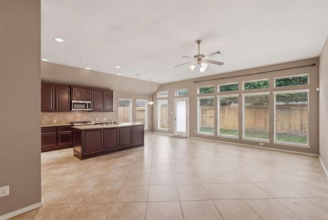 2935 Fair Chase Drive, Katy, TX 77494