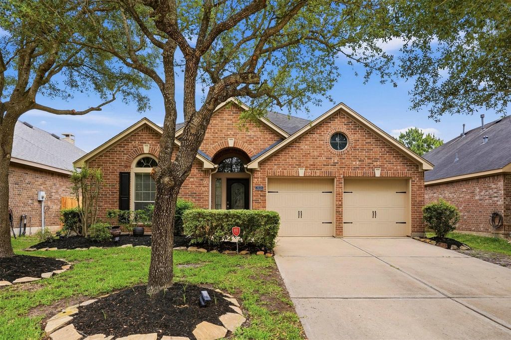 2935 Fair Chase Drive, Katy, TX 77494