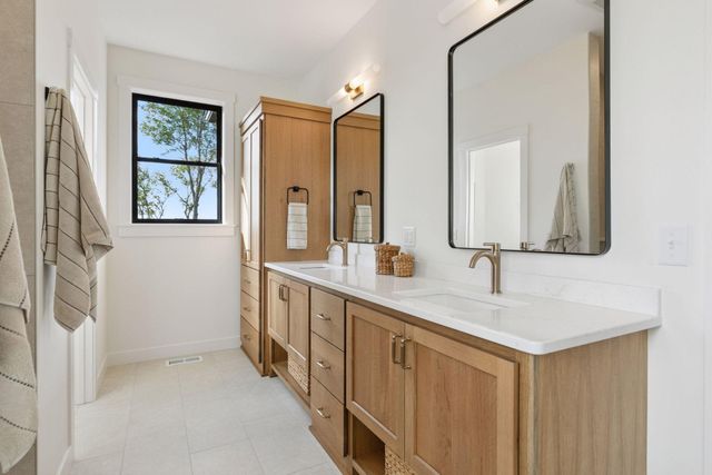 1488 166th Avenue, New Richmond, WI 54017