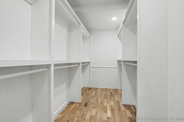 6903 E 63rd Street, Tulsa, OK 74133