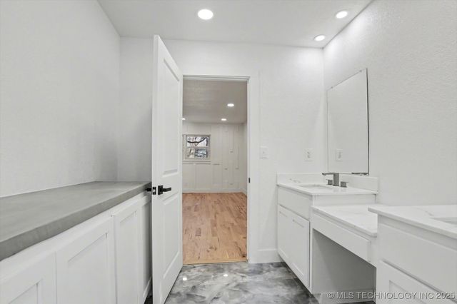 6903 E 63rd Street, Tulsa, OK 74133