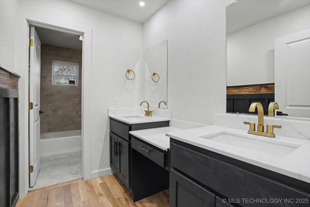 6903 E 63rd Street, Tulsa, OK 74133