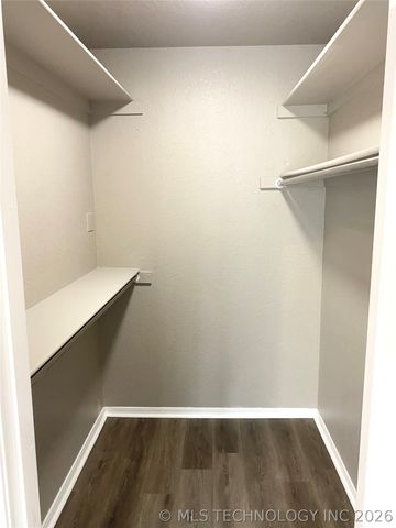 6102 S Waco Avenue, Tulsa, OK 74132