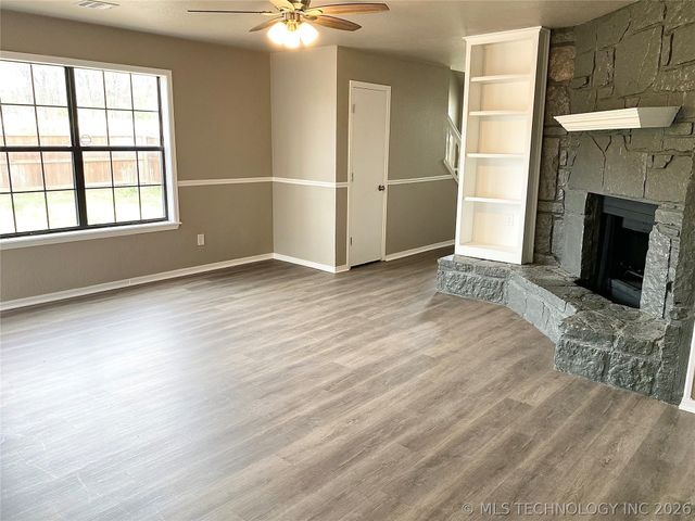 6102 S Waco Avenue, Tulsa, OK 74132