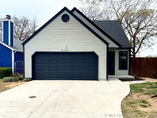 6102 S Waco Avenue, Tulsa, OK 74132