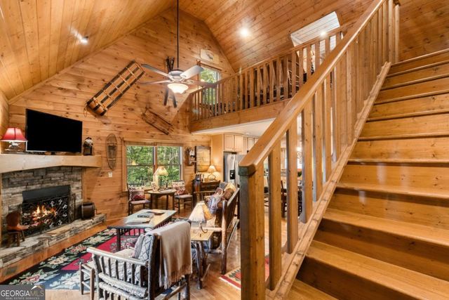 175 Leisure Drive, Ellijay, GA 30536