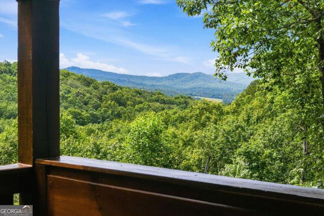 175 Leisure Drive, Ellijay, GA 30536