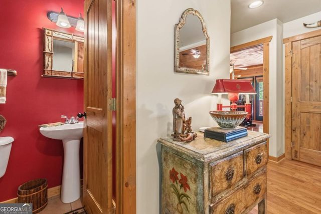 175 Leisure Drive, Ellijay, GA 30536