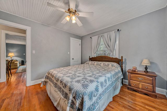 6923 Old Mill RD, Roanoke, VA 24018