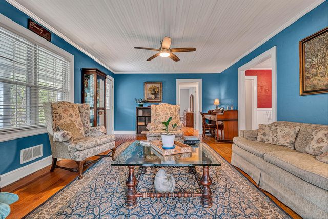 6923 Old Mill RD, Roanoke, VA 24018
