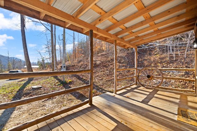 414 Upper Cane Creek Road, Stanton, KY 40380