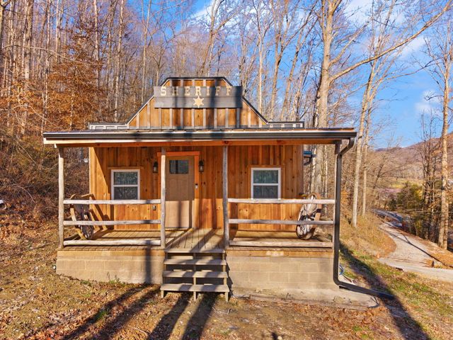 414 Upper Cane Creek Road, Stanton, KY 40380