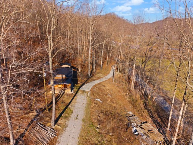 414 Upper Cane Creek Road, Stanton, KY 40380