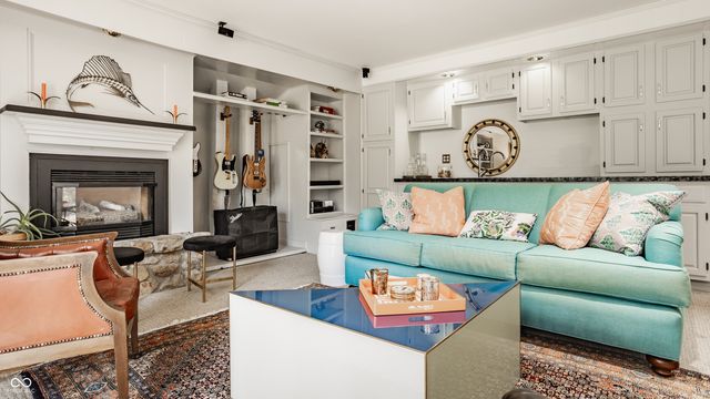 8045 Broadway Street, Indianapolis, IN 46240