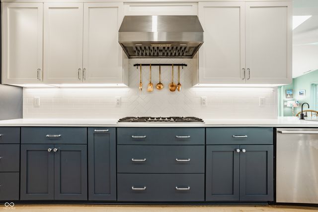 8045 Broadway Street, Indianapolis, IN 46240