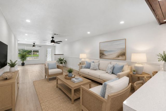 4368 SUMMERSUN DRIVE 4368, New Port Richey, FL 34652
