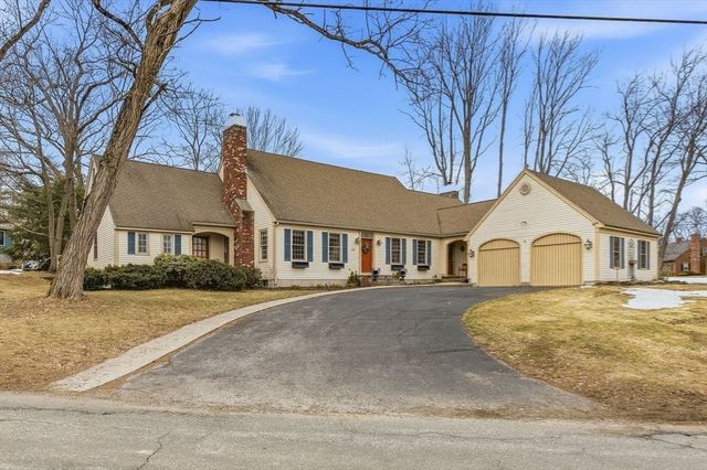 499 Chadwick Road, Haverhill, MA 01836