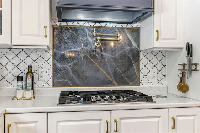 499 Chadwick Road, Haverhill, MA 01836