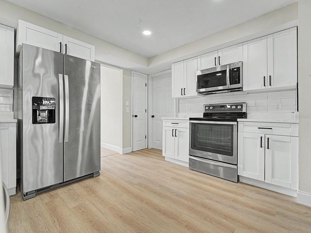 6918 ODONIEL LOOP W, Lakeland, FL 33809