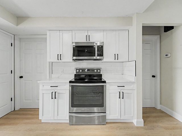 6918 ODONIEL LOOP W, Lakeland, FL 33809