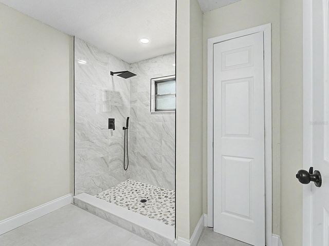 6918 ODONIEL LOOP W, Lakeland, FL 33809