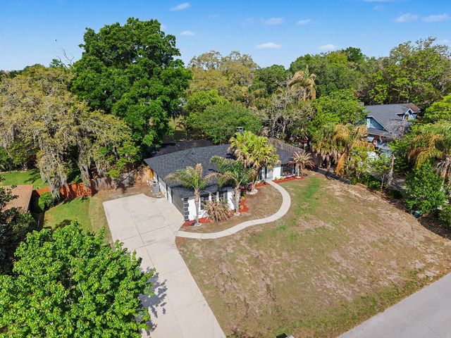 6918 ODONIEL LOOP W, Lakeland, FL 33809