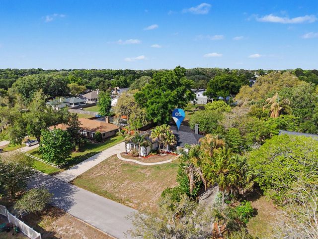 6918 ODONIEL LOOP W, Lakeland, FL 33809