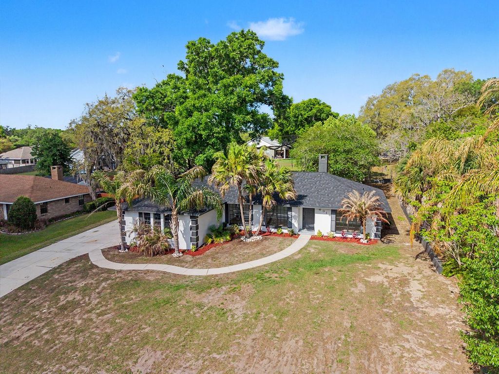 6918 ODONIEL LOOP W, Lakeland, FL 33809