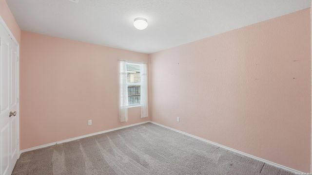 2422 MOSELLE LN, New Braunfels, TX 78130