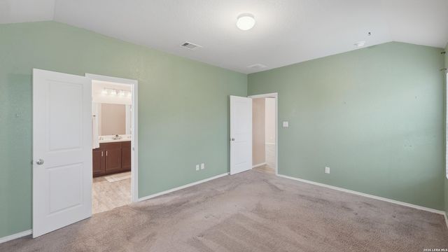 2422 MOSELLE LN, New Braunfels, TX 78130