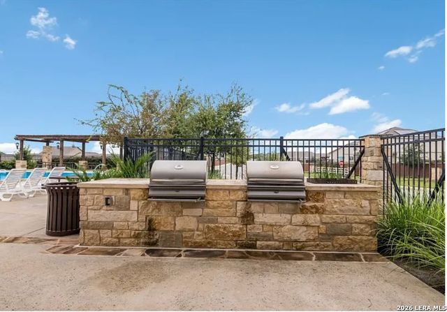 2422 MOSELLE LN, New Braunfels, TX 78130