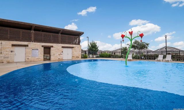 2422 MOSELLE LN, New Braunfels, TX 78130